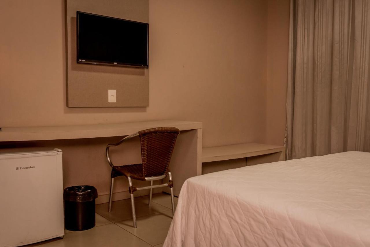 Fenix Hotel Araxá Eksteriør billede